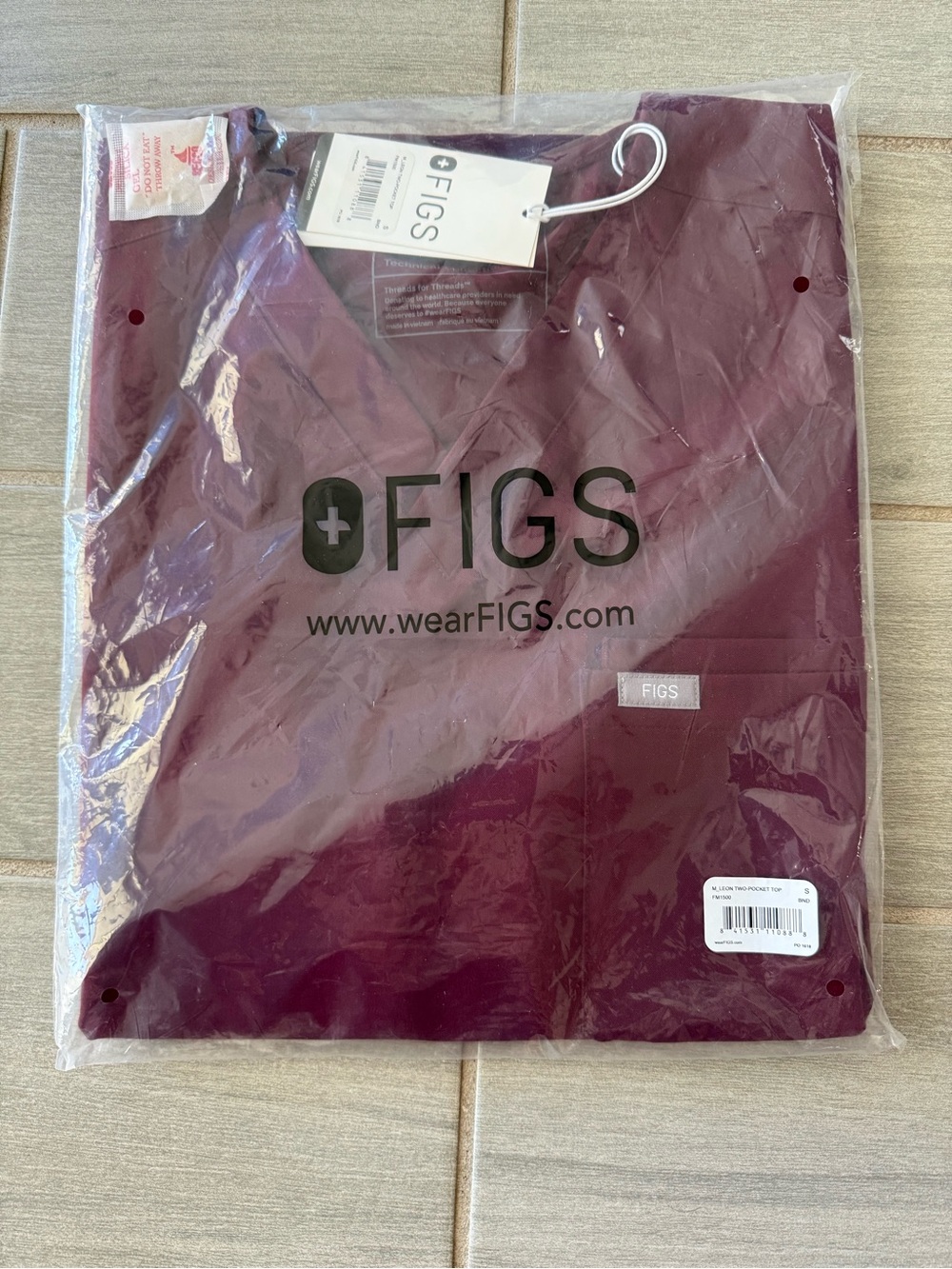 FIGS Burgundy Scrub top